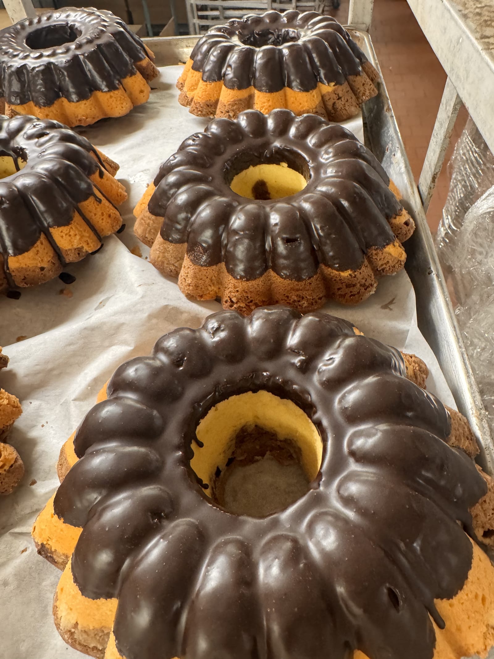 Chocolate-covered babka cakes